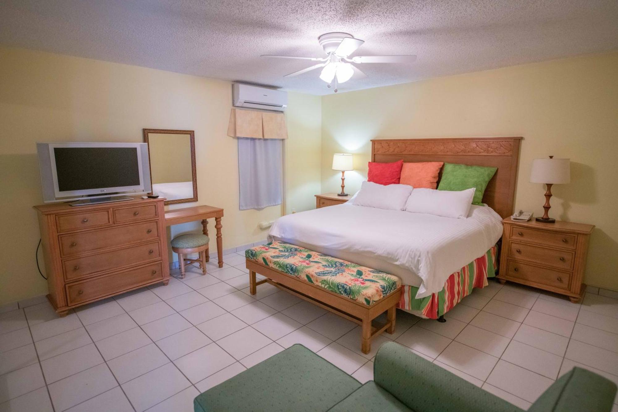 The Atrium Resort And Spa, Sint Maarten Simpson Bay Exteriör bild
