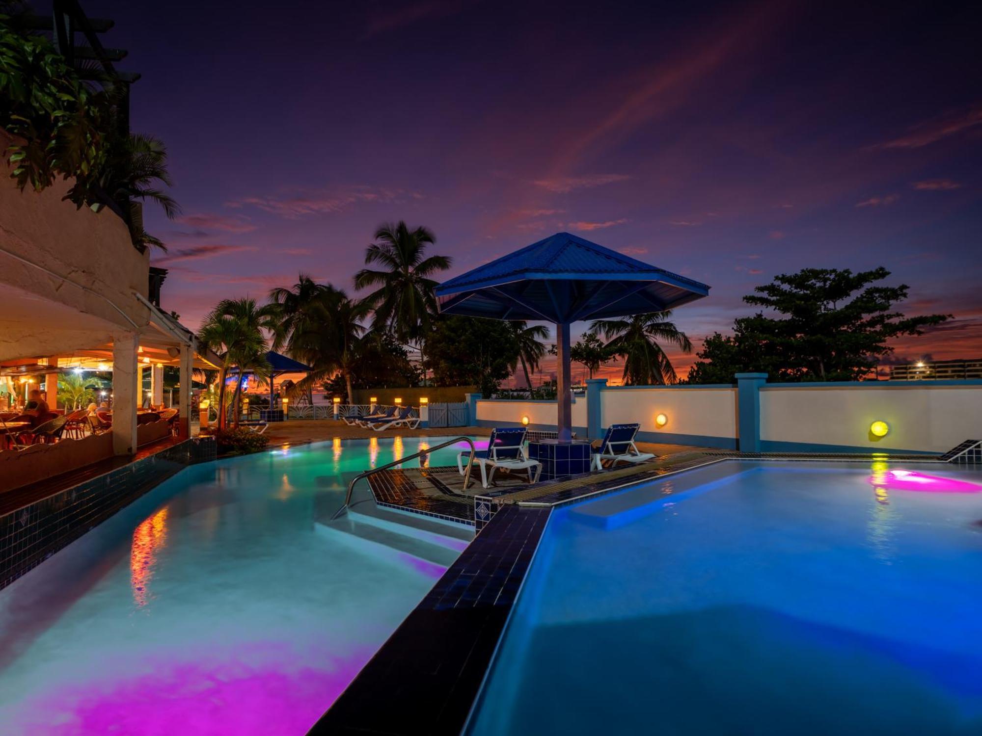 The Atrium Resort And Spa, Sint Maarten Simpson Bay Exteriör bild